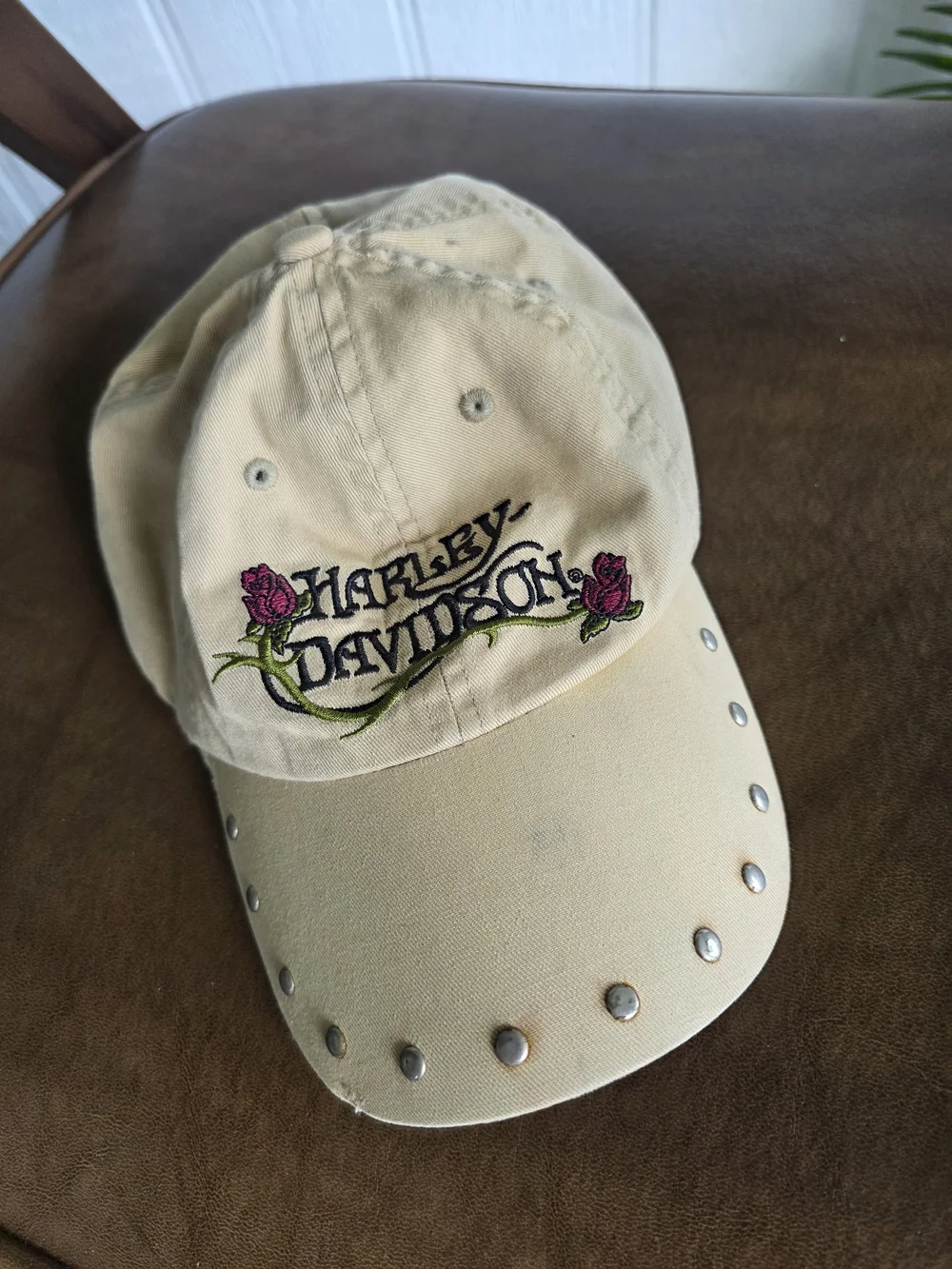 Vintage Y2K Harley-Davidson Embroidered Studded Baseball Cap Cream Biker 2006 - Picture 4 of 16